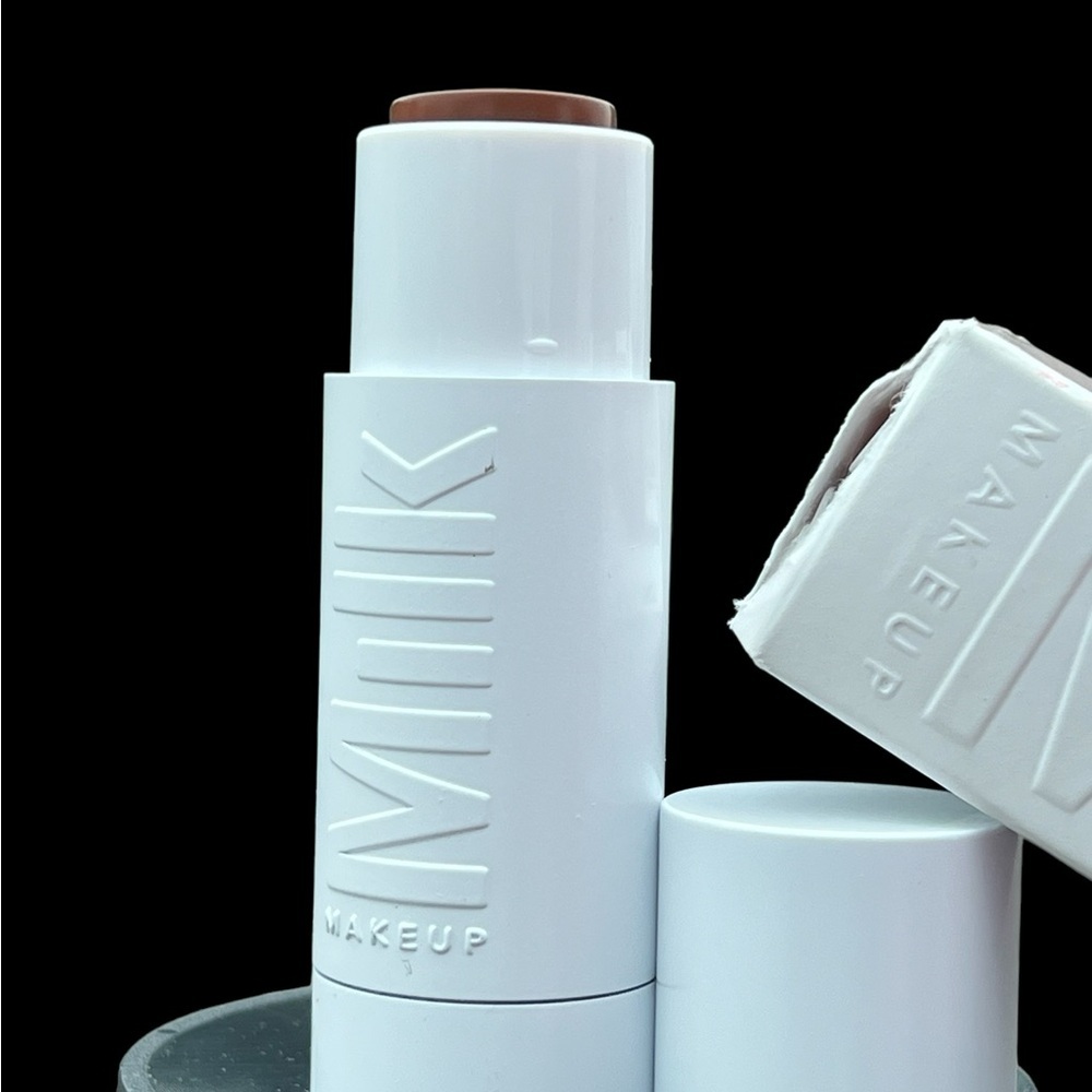 Milk Makeup Flex Foundation Stick Shell Medium Coverage Natural Look Ble… - Picture 6 of 12